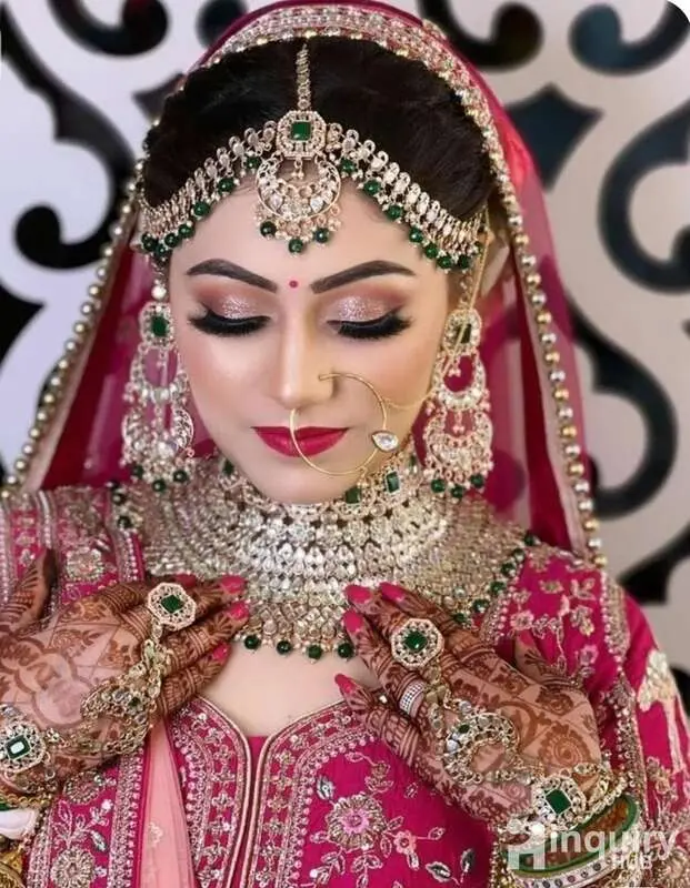 Nikita Makeup And Nails Artist