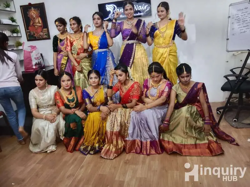 Vaishnavi Makeup Artist Gadag