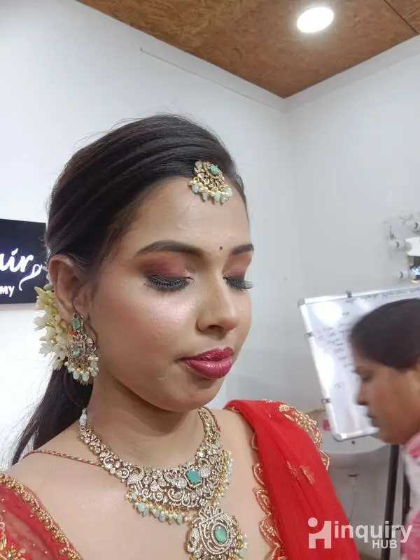 Vaishnavi Makeup Artist Gadag