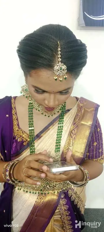 Vaishnavi Makeup Artist Gadag
