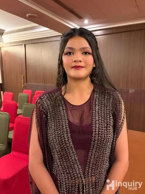 Ashwini Makeover 's