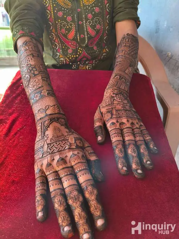 Pooja Mehdi Artist