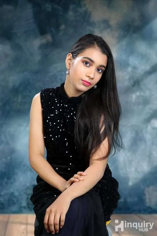 Rekha Sonawana Vaishnavi Beauty Parlour