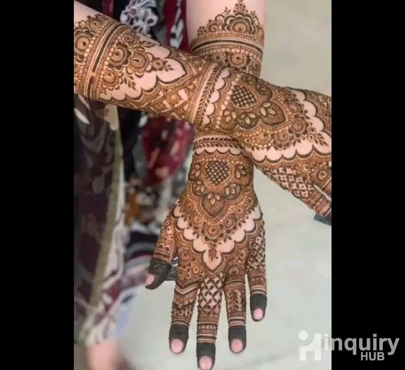 Naziya Mehnadi Artist