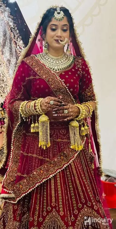 Zeenat Khan