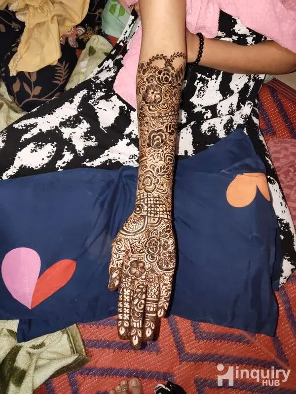 Saf Mehndi Designers