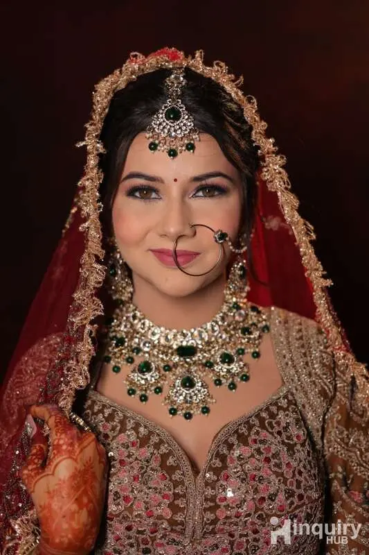 Makeup Artist By Sakshi