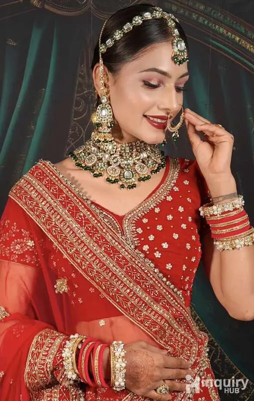 R T Glam Studio