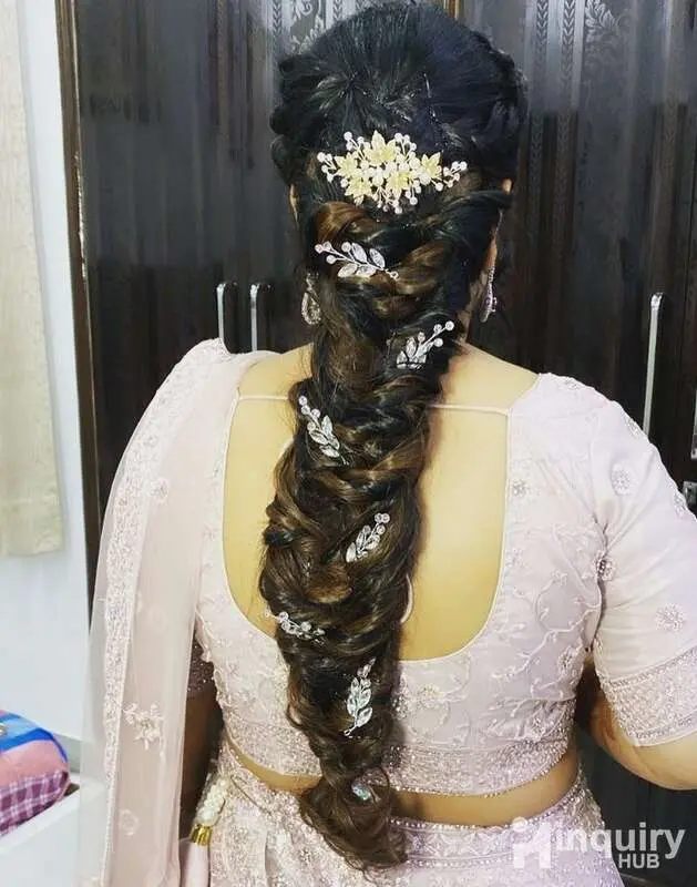 Nargis Makeup Artist