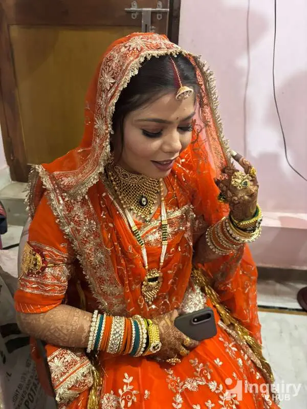 Glambymona Gwalior
