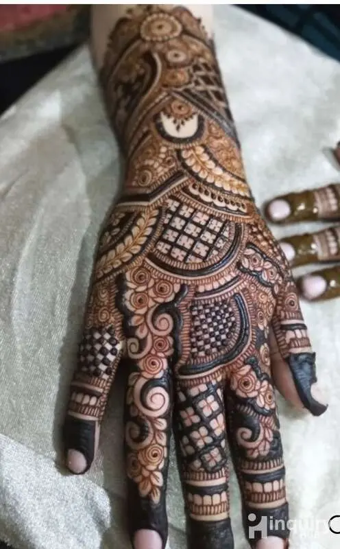 Anjali Mehndi Art