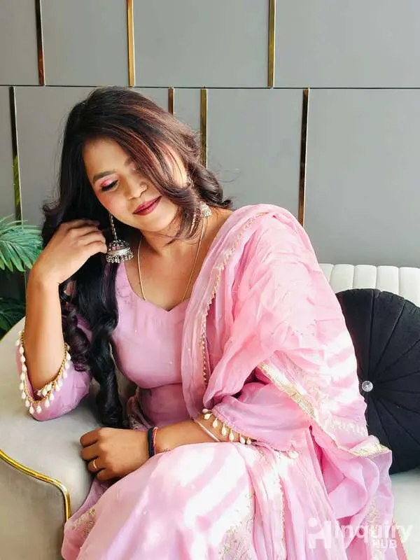 Puneet Mandowra Salon