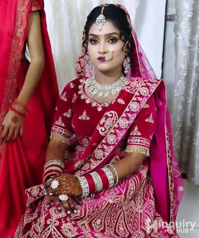 Muskan Makeover Art