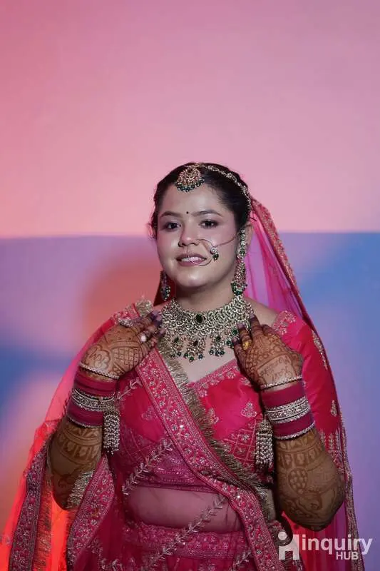 Makeup Artists Arushi Sen