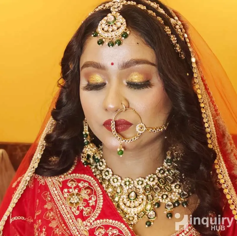Anjali  Makeup  Artist