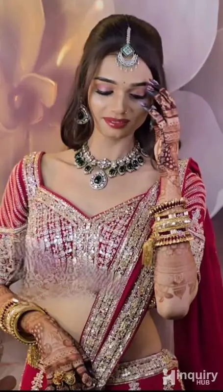 Makeup Artist Rashmi Yadav