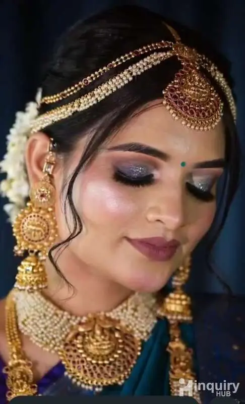 Makeup Artist Rashmi Yadav