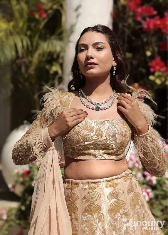 Mua Poojasingh