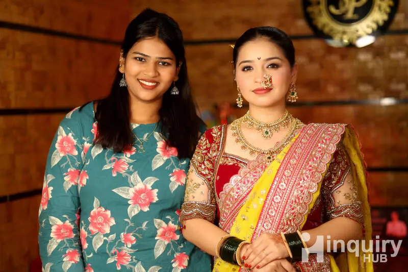 Rakhi Mekup Artist