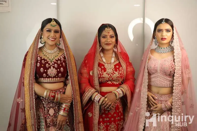Varsha Mua