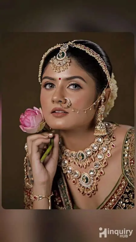 Gunja Makeup Artist