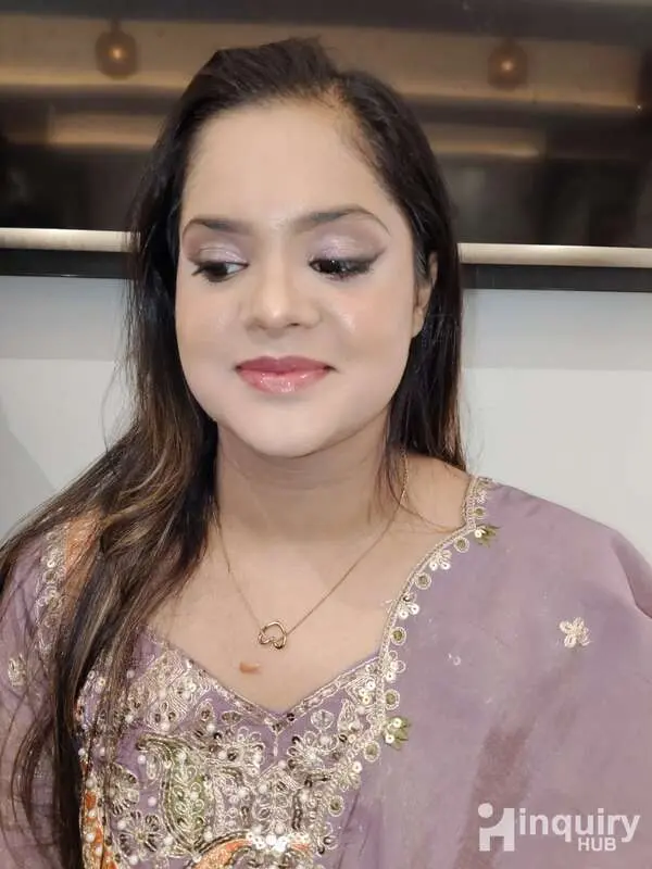 Hk Elegance