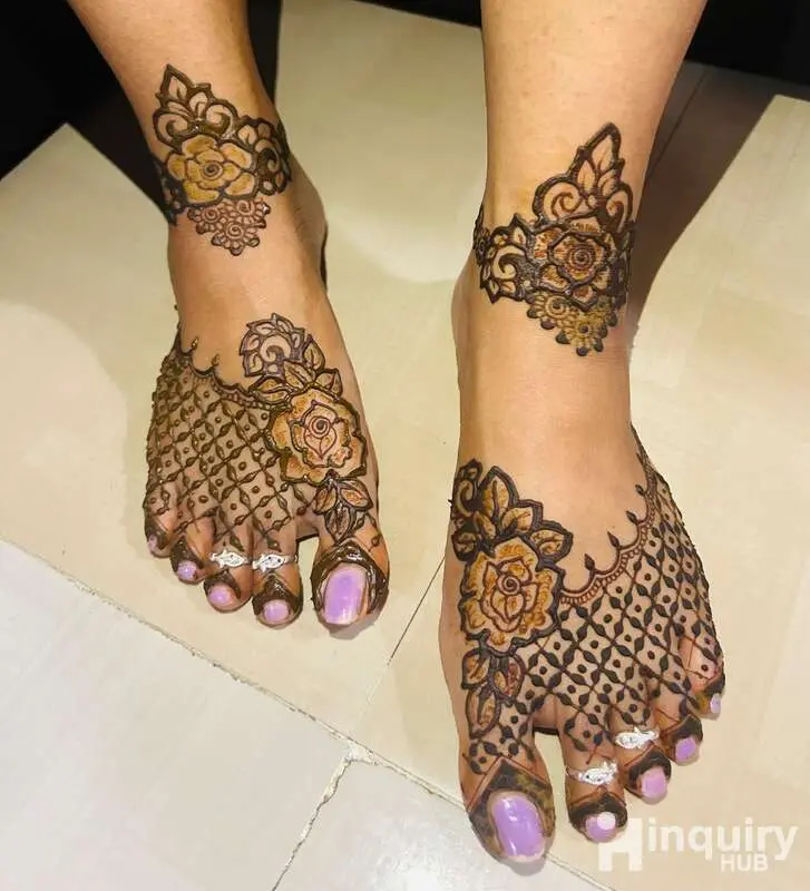Naziya Mehndi Art