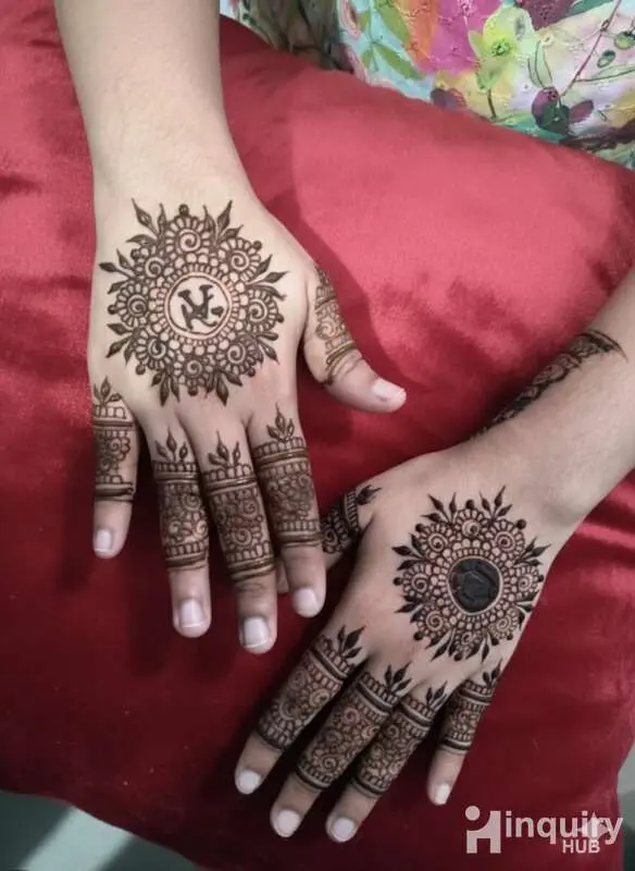 Naziya Mehndi Art