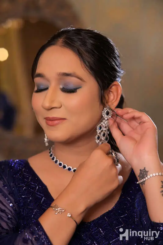 Vanshika Artistry