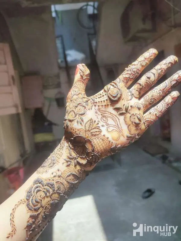 Henna By Roziii Business