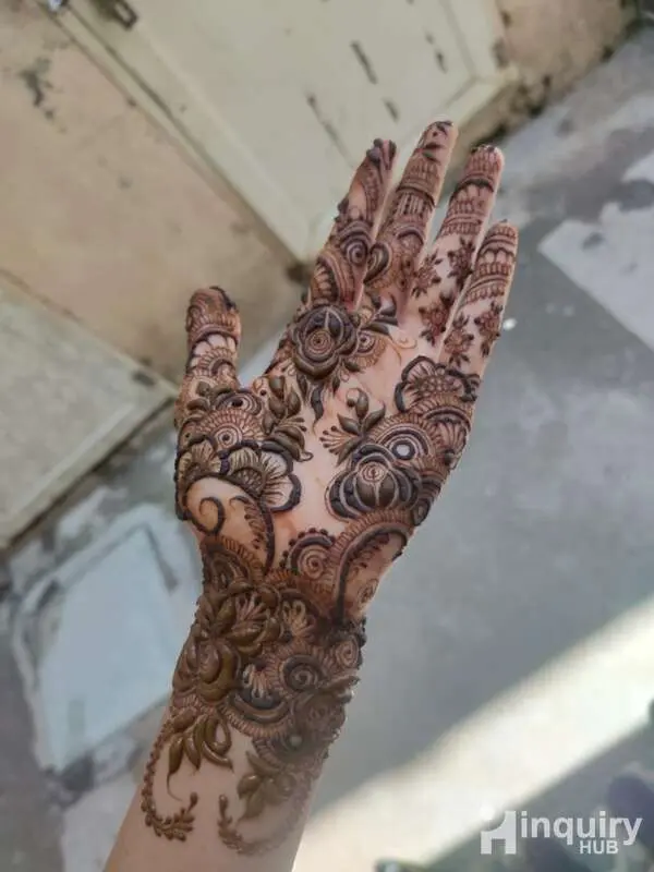 Henna By Roziii Business