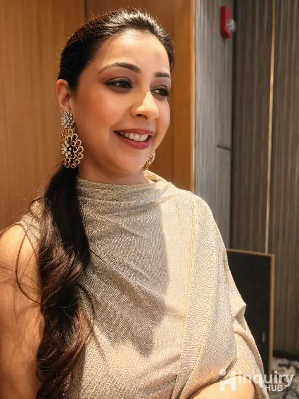 Akshita Makeup Studio   Academy