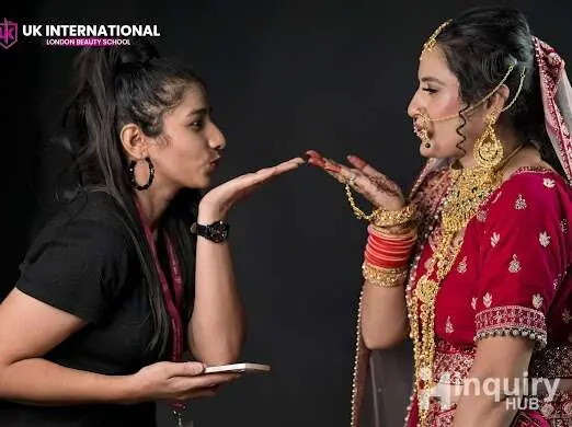 Akshita Makeup Studio   Academy