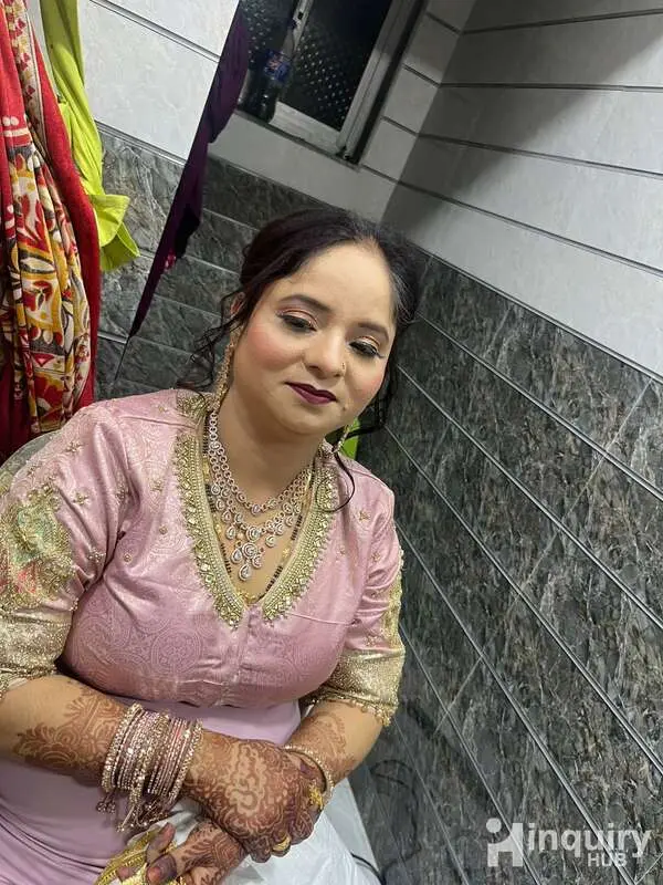 Anzilla Makeup Artist