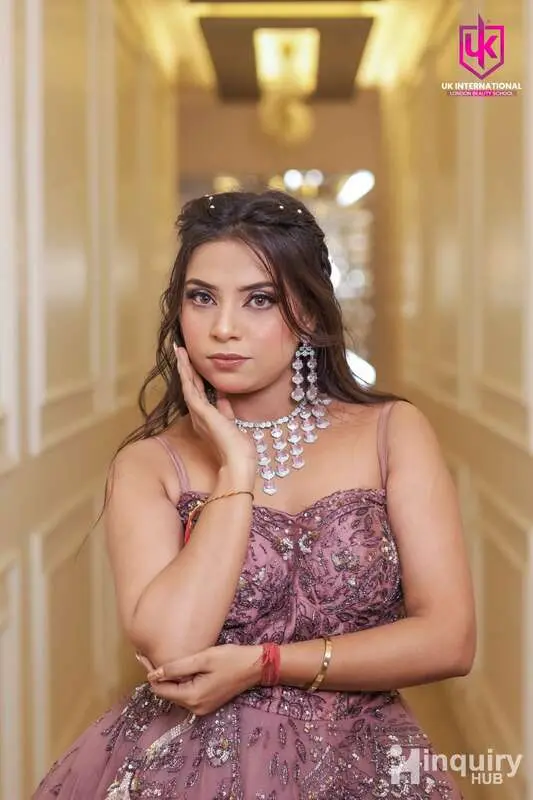 Aarti Makeovers