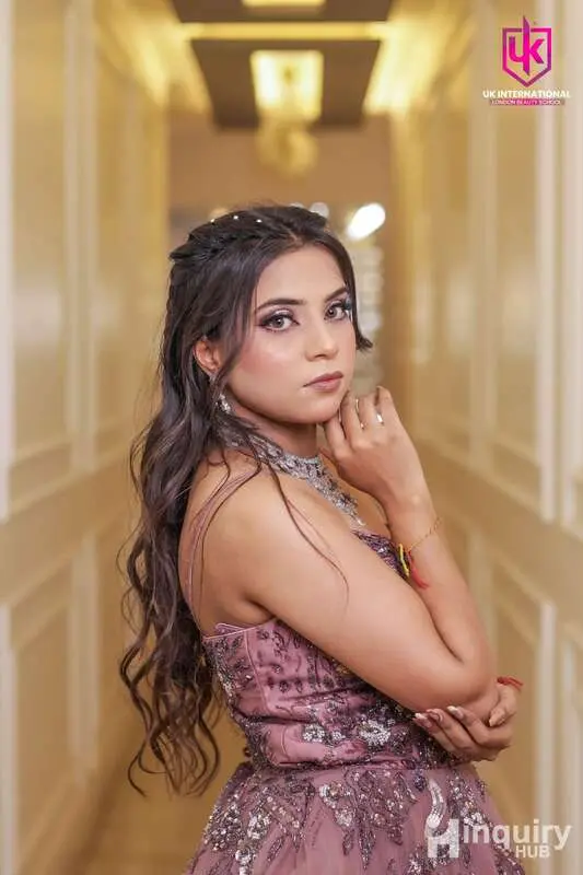 Aarti Makeovers