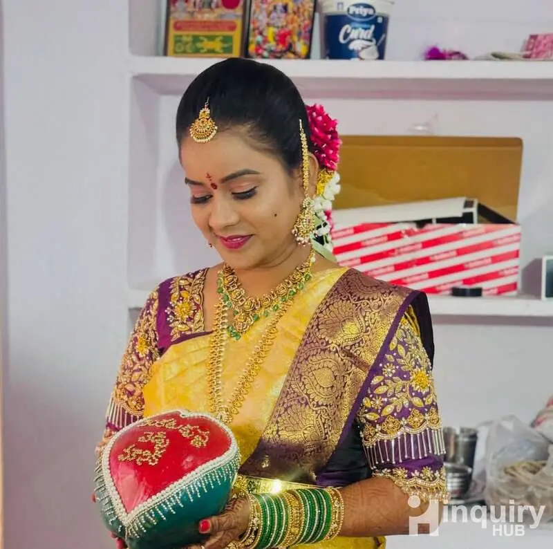 Ammu Makeup Artist 