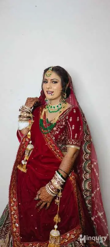 Glamour By Khushbo