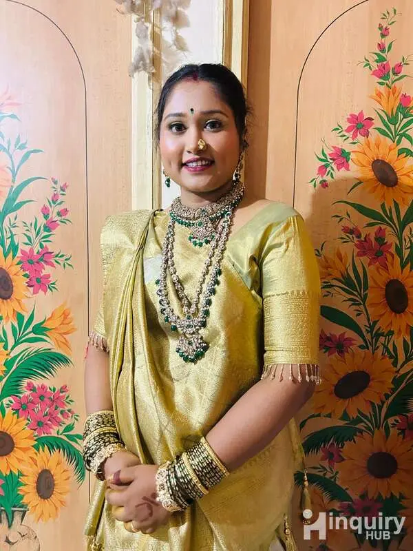 Vrushali Makeup Artist