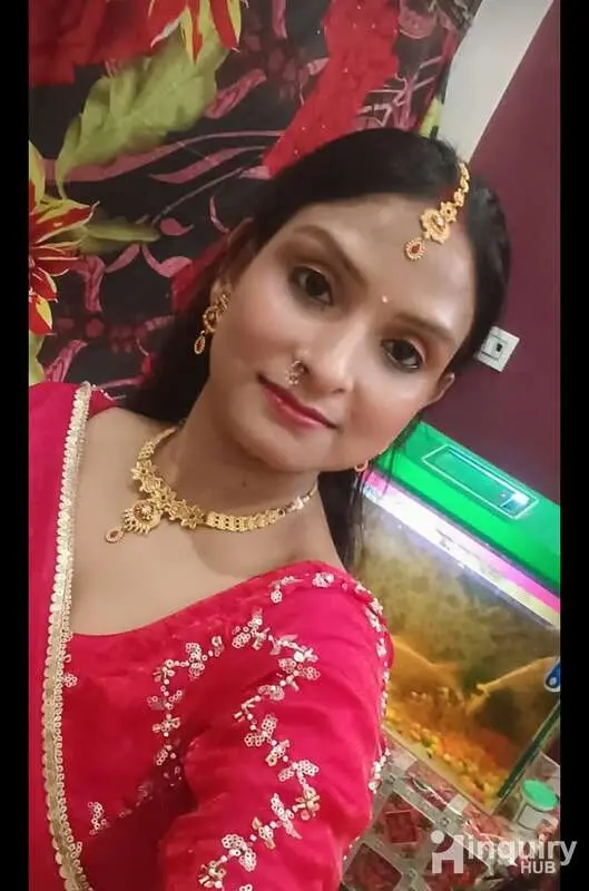 Glossy Makeover And Beauty Parlour