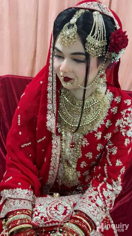 Hida Make Up Studio