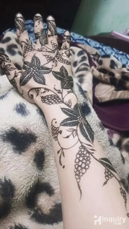 Firdous Heena Artist