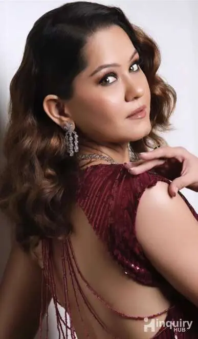 Simran Suthar Makeup Artist