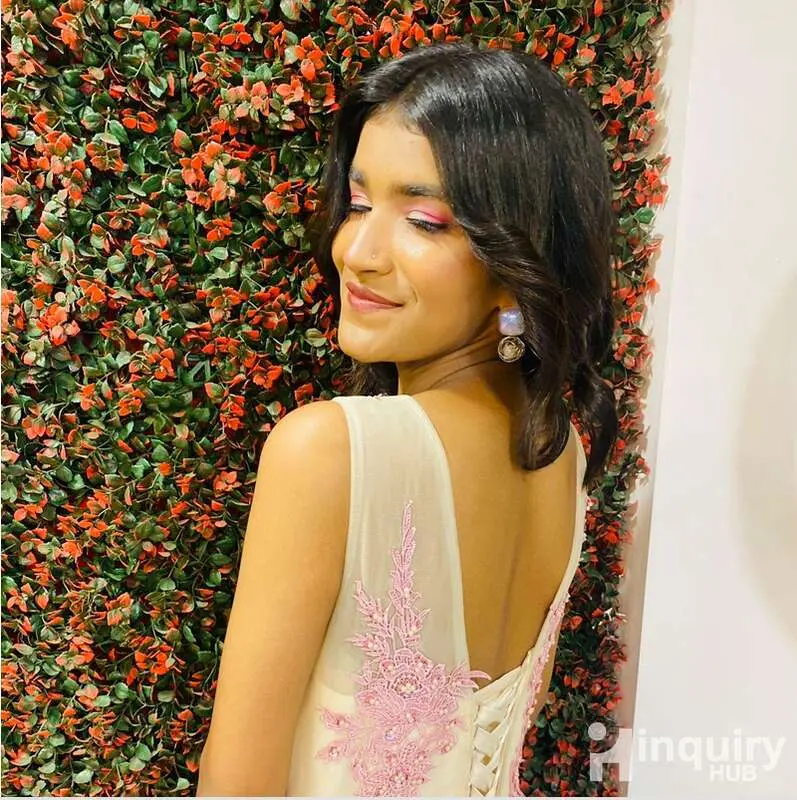 Simran Suthar Makeup Artist