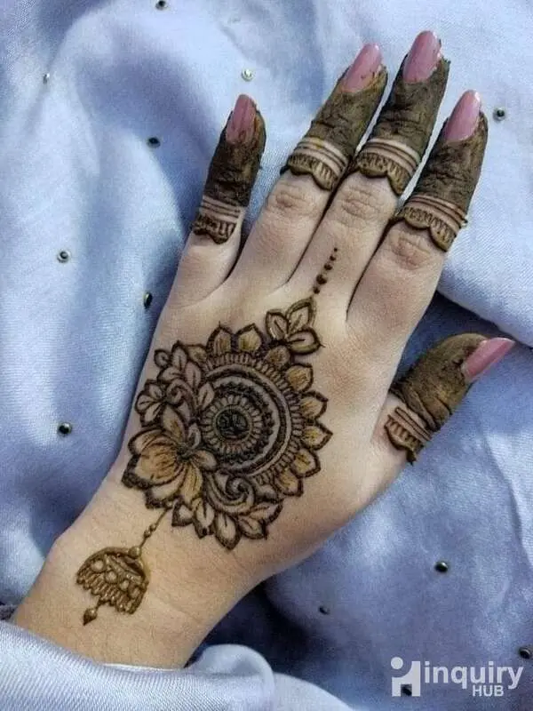Henna Art By Noor