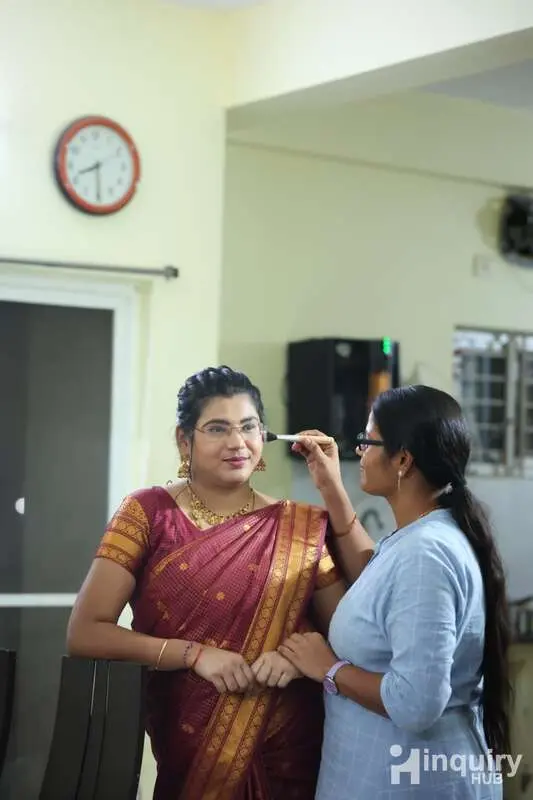 Glambymanasa  Makeup Artist