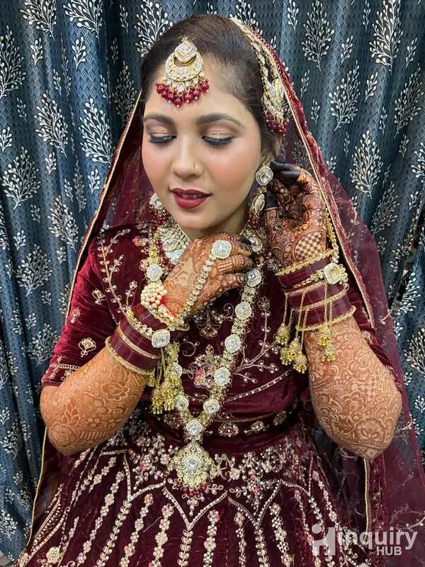 Glambymanasa  Makeup Artist