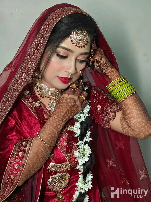 Glambymanasa  Makeup Artist
