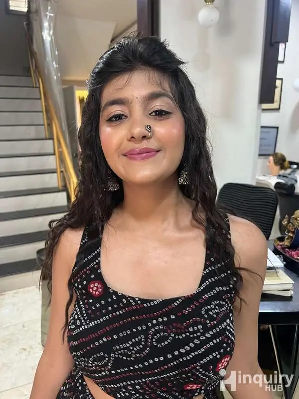 Makeup Artist By Mahi
