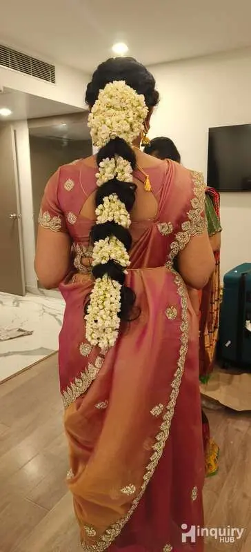 Heera Beauty   Makeup Academy Celebrity Makeup Artist